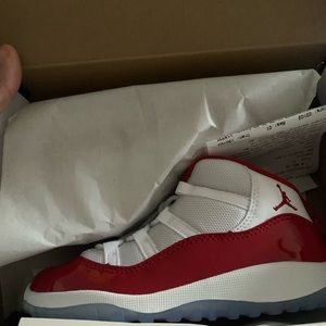 Brand new brought wrong size